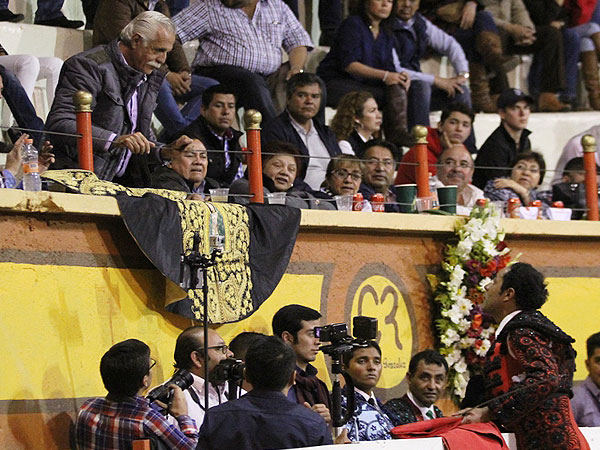 Brindis a Rafael Herrer�as