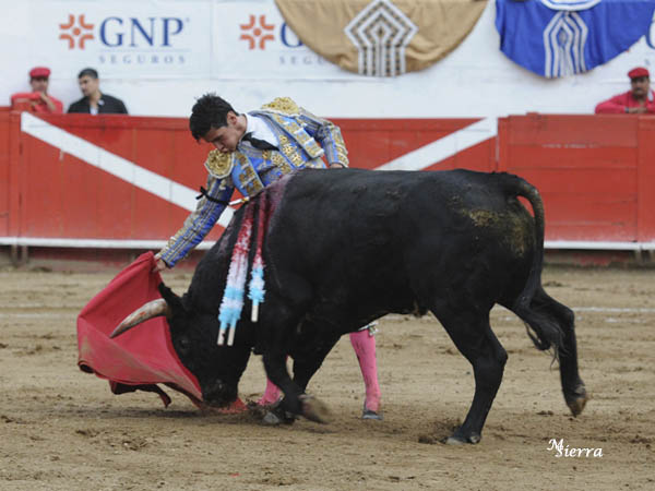 Por el pit�n derecho