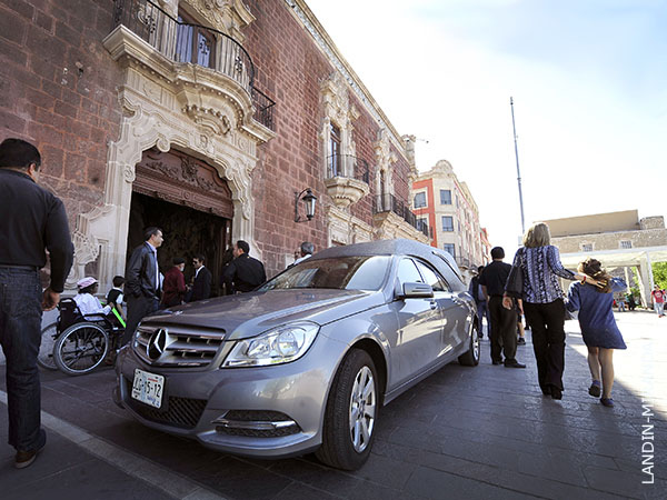 La carroza, en Palacio de Gobierno