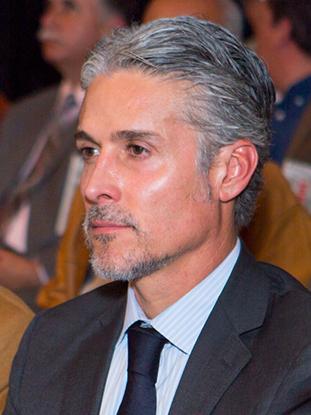 Federico Pizarro, atento