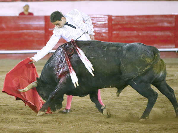 Por el pit�n derecho