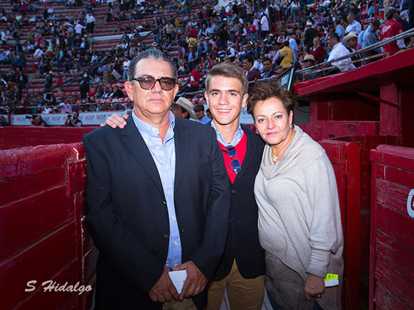 Felicidad en el palco ganadero