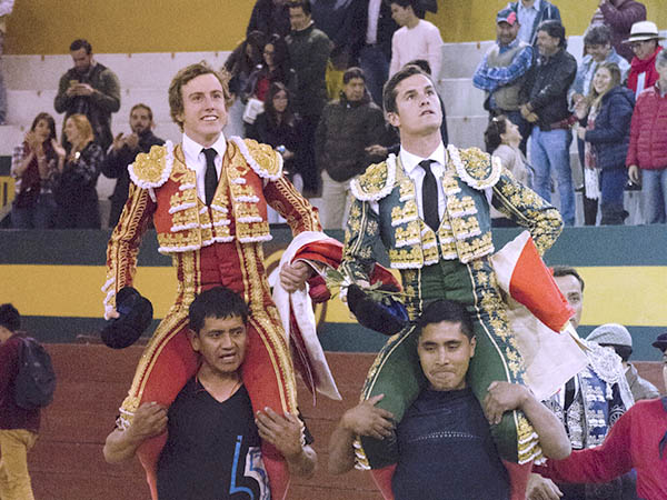 Triunfo de Rom�n y Luque