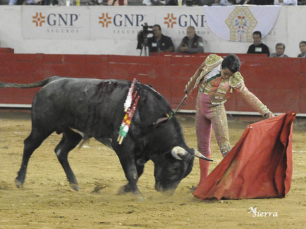 Por el pit�n izquierdo