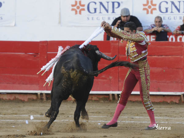 Jos� Mar�a Pastor en Banderillas