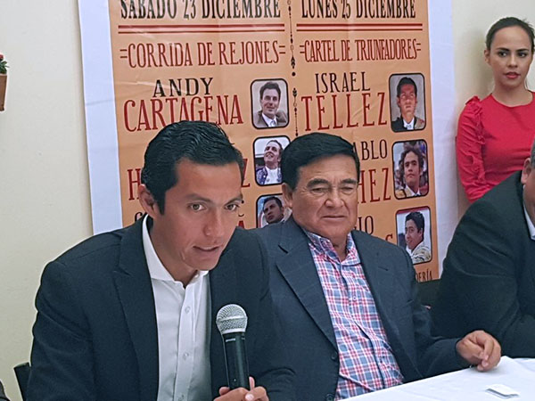 Invitaci�n de Israel T�llez