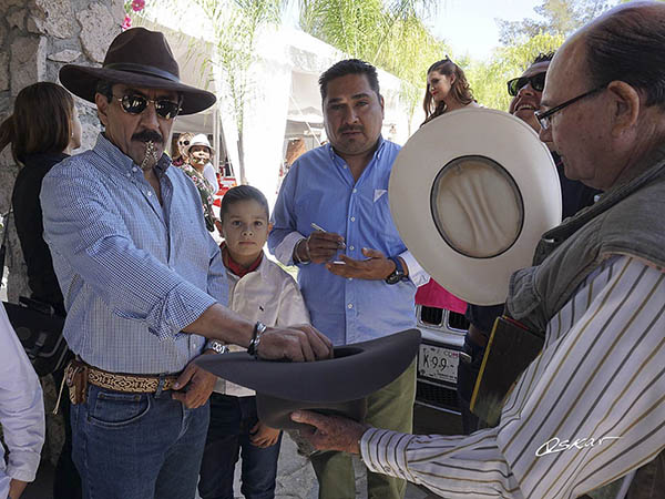 La suerte en el sombrero