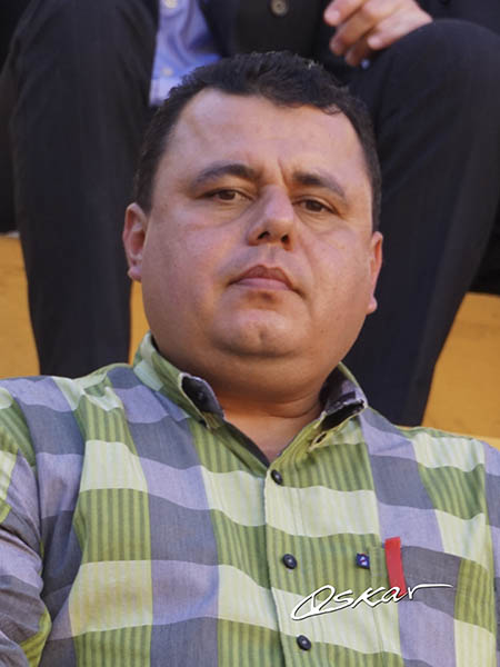 La autoridad de callej�n, presente