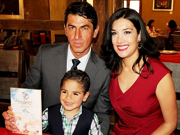 Los Pimentel y la escritora