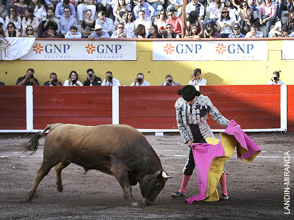 Ver�nicas en los medios