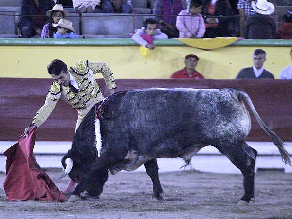 L�pez con el cierraplaza