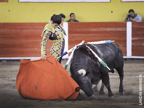 Diego, le busc� vueltas al sexto