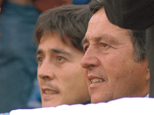 Los Capeas presentes   (T.A)