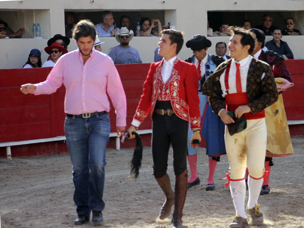 Recogiendo las palmas