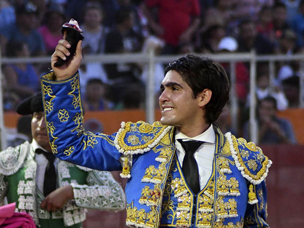 Una oreja para Gerardo