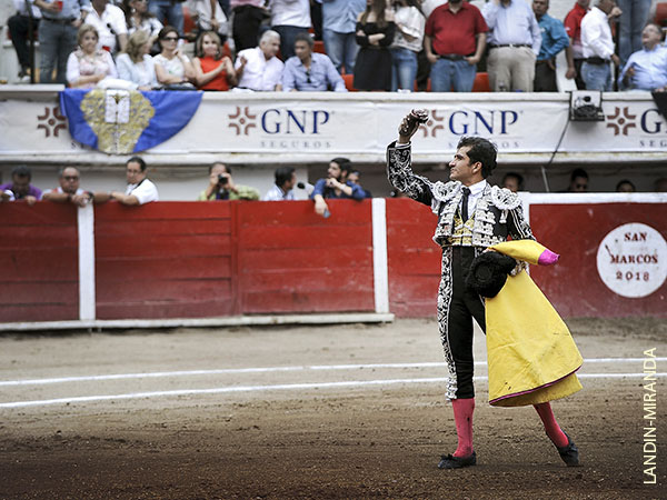 Una oreja, escaso premio a su labor
