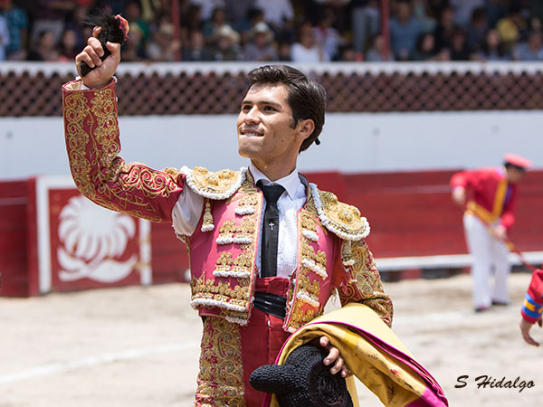 Francisco Martinez, merecida oreja