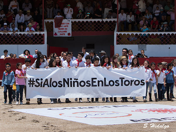 Los ni�os exigiendo sus derechos