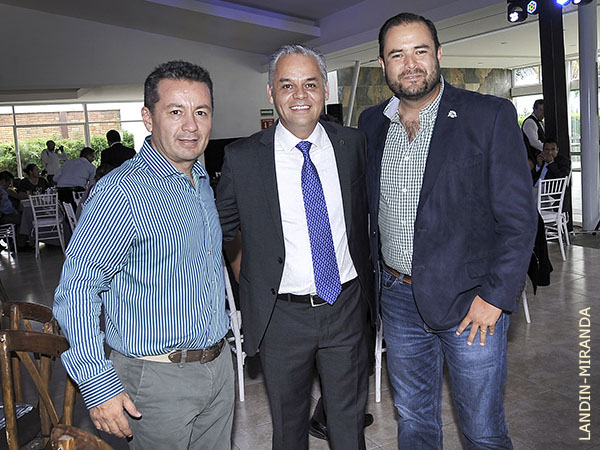 Alberto Viveros y el alcalde