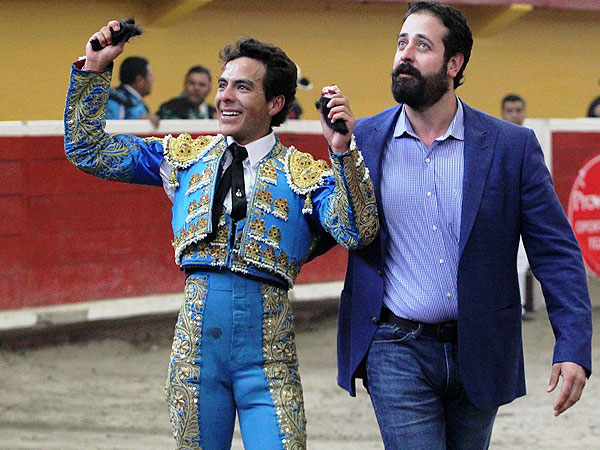 H�ctor y Santiago en la vuelta