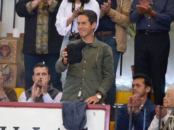 La ovaci�n para Diego