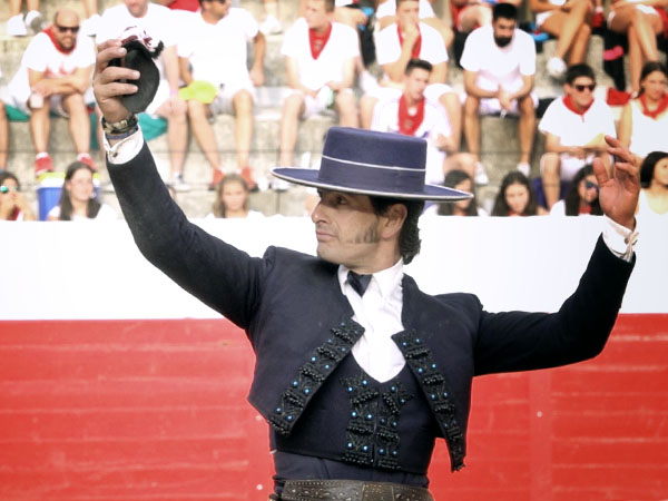 Cosech� una oreja en Peralta