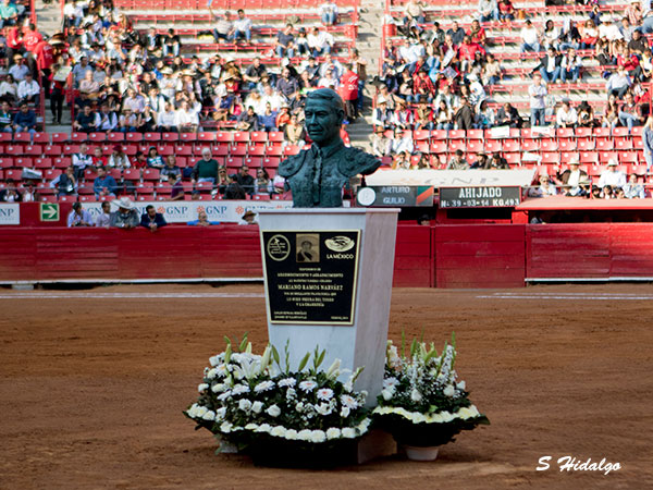 En honor a Mariano Ramos