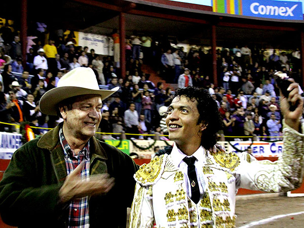 Alegr�a desbordada