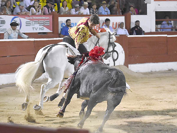 Encelando con la voz
