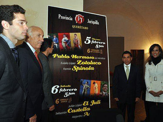 Los toreros con el cartel