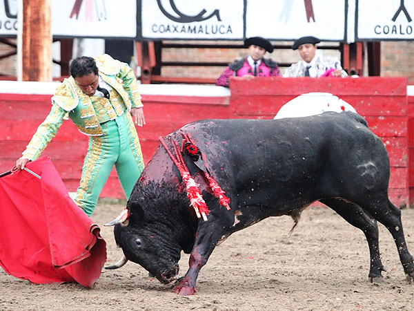 Trazo extraordinario