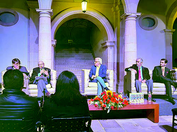 Interesante charla en Zacatecas