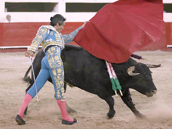 Le busc� las vueltas