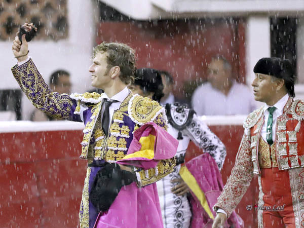 Payo, tarde de dos orejas