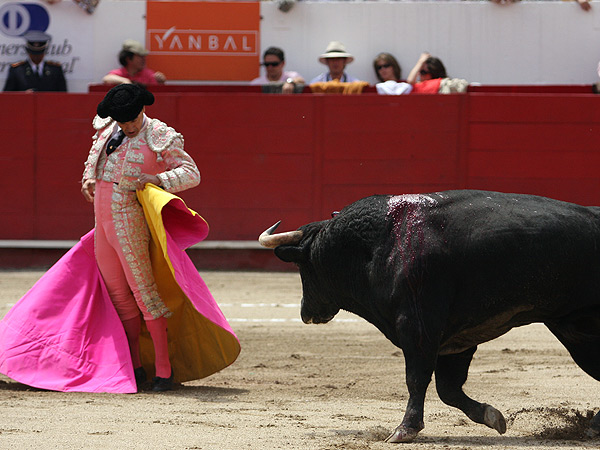 Adorno tras el remate