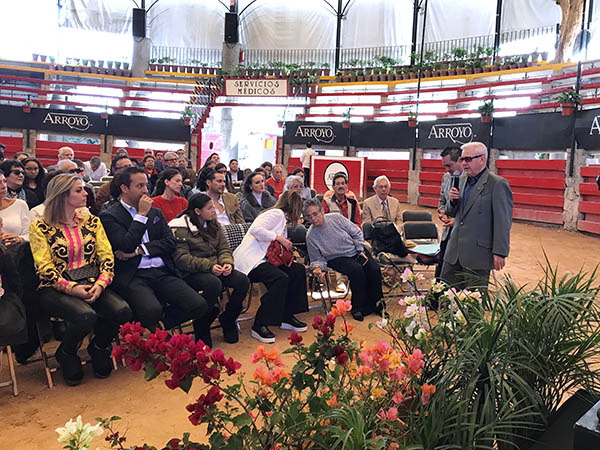 Sentidas palabras de F�lix Cant�