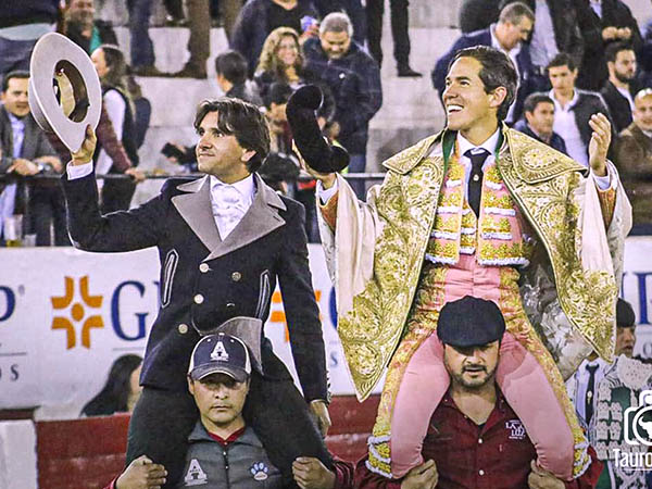 Se repartieron cuatro orejas