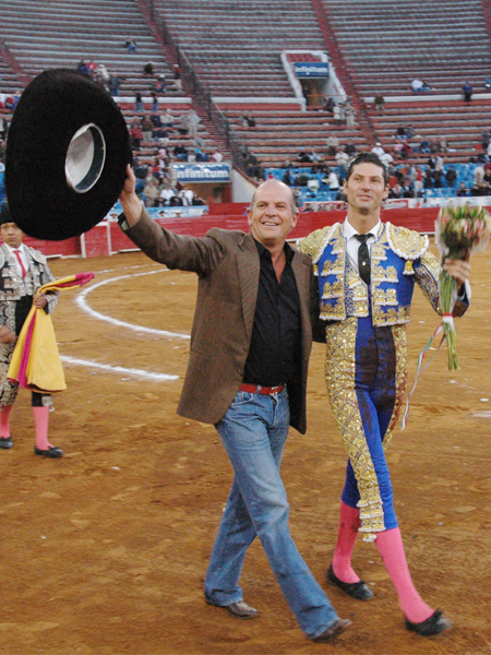 Javier Sordo y Ochoa felices  (T.A)
