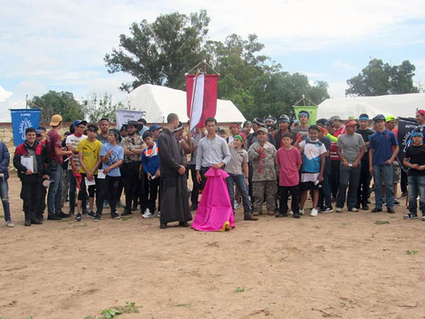 Participarom m�s de cien j�venes