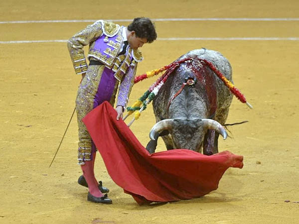 Digna actuaci�n del mexicano