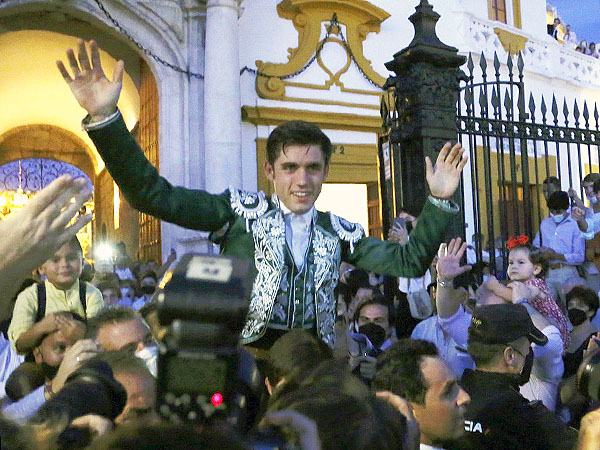 Sali� por la puerta del pr�ncipe