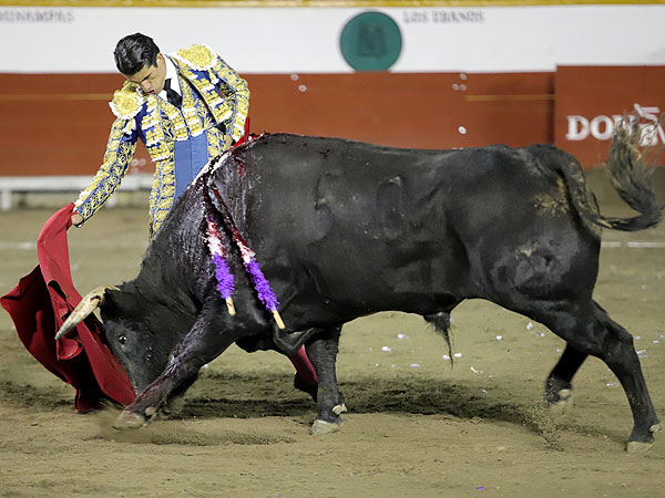 Trazo extraordinario