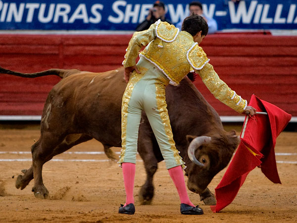 Dif�cil compromiso