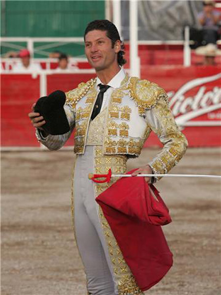 El brindis al p�blico  Ochoa