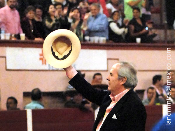 Obligado por el p�blico