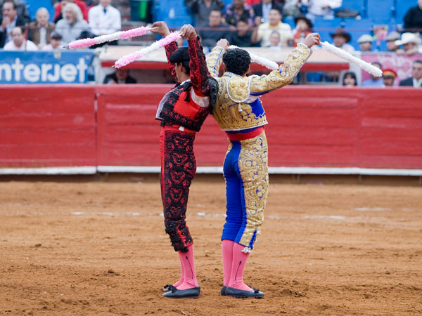 Curioso cite de los hermanos (S.H)