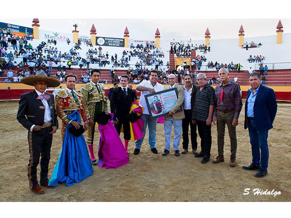 Merecido homenaje a Jorge Gutierrez