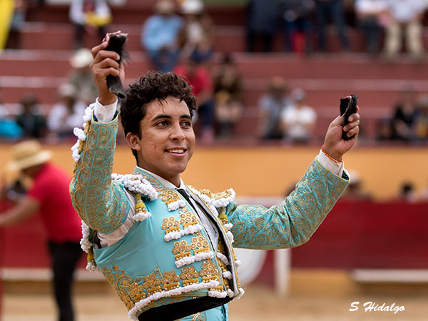 Leo Valadez, en gran forma