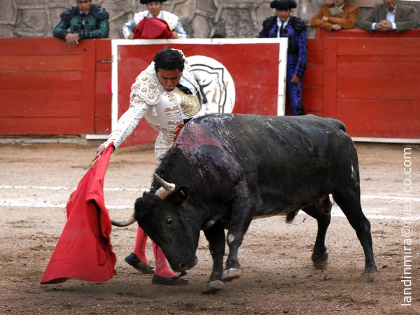 Levantando el tal�n