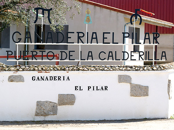 La entrada a la finca salmantina